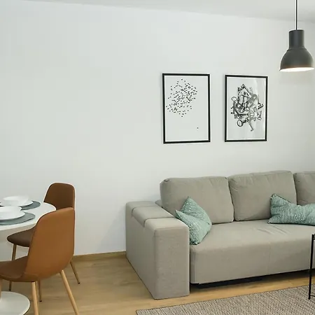 Stylish Retreat High-end Flat Downtown By Flat Mаnager شقة *